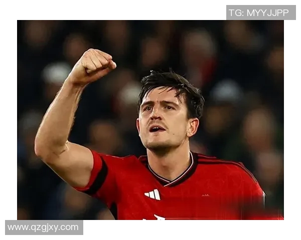 曼联后防大将马奎尔国家队比赛中意外受伤，或将缺阵两周